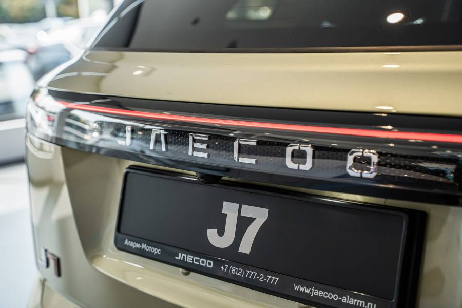 Автомобиль Jaecoo J7