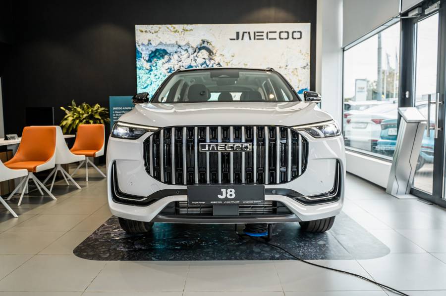 Автомобиль Jaecoo J8